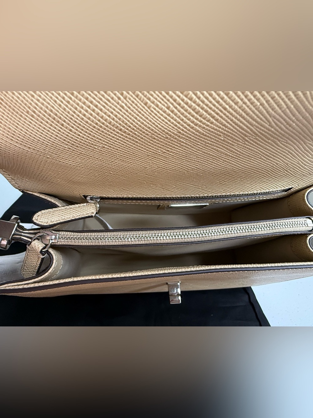 Ralph Lauren Beige Top-Handle Leather Satchel with RL Monogram - Picture 3 of 13